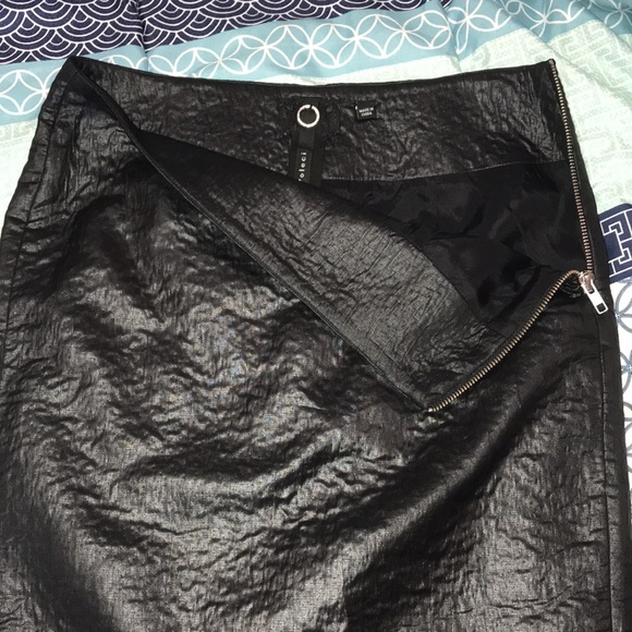 Poleci Pencil Skirt, Black, Texturized, Size 2 - Picture 12 of 16